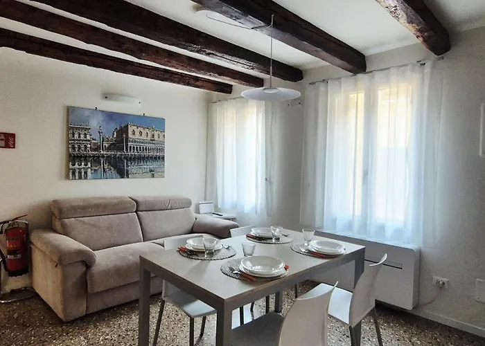 Dimora Ai Frari * Venice