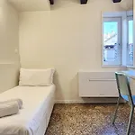 Dimora Ai Frari Apartament *